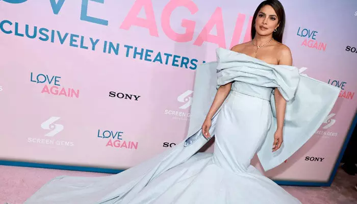 అవును.. పెళ్లికి ముందు వాళ్లిద్దరితో డేటింగ్ చేశా: ప్రియాంక అవును.. పెళ్లికి ముందు వాళ్లిద్దరితో డేటింగ్ చేశా: ప్రియాంక
