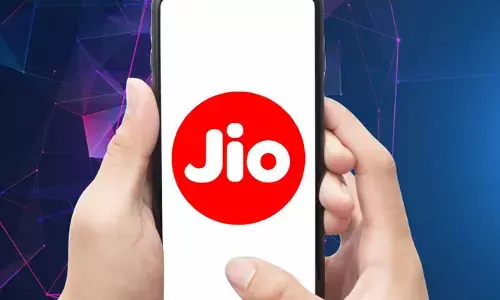 ప్రభుత్వ ఉద్యోగులు జియో సిమ్⁭నే వాడాలి.. ప్రభుత్వం ఆదేశాలు