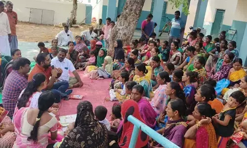 అంగన్వాడీ కేంద్రాలలో పౌష్ఠికాహారం అందించండి: కలెక్టర్ కోయ శ్రీహర్ష