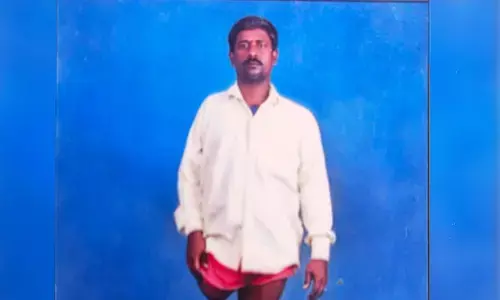 గుర్తు తెలియని వాహనం ఢీకొని దివ్యాంగుడి దుర్మరణం