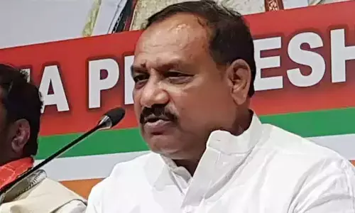 KCR కుటుంబానికి తప్పా.. ఉద్యమకారులెవ్వరికీ ఉద్యోగాలు రాలే: మహేష్​ కుమార్ ​గౌడ్​