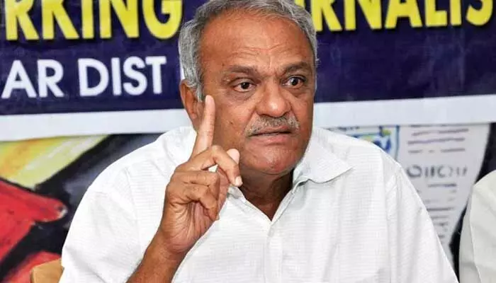 సుప్రీం కోర్టు తీర్పు.. కేంద్రానికి సీపీఐ నారాయణ స్ట్రాంగ్ కౌంటర్ సుప్రీం కోర్టు తీర్పు.. కేంద్రానికి సీపీఐ నారాయణ స్ట్రాంగ్ కౌంటర్