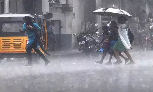 మియాపూర్‌లో భారీ వర్షం..