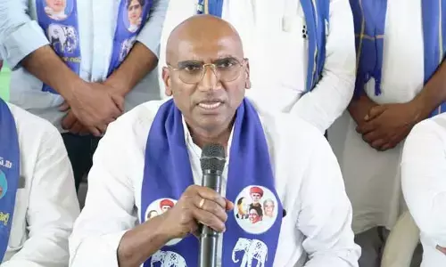 సీఎం కేసీఆర్‌ ఆ నినాదం వెనుక భారీ మోసం: RS ప్రవీణ్ కుమార్