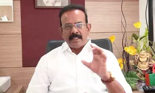 కల్వకుంట్ల సామ్రాజ్యంలో సోమేశ్ కుమార్ పాత్ర అదే: మాజీ ఎంపీ బూర
