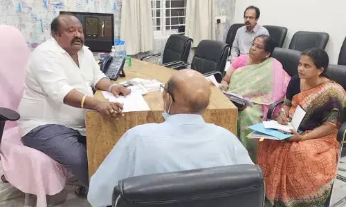రేషన్ సరఫరాలో ఎలాంటి ఇబ్బందులు రావొద్దు: మంత్రి గంగుల