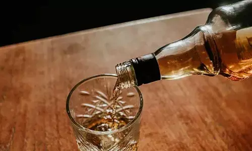 Alcohol: ఆల్కహాల్ సేవించే ముందు వీటిని తీసుకోవడం మంచిదేనా ?