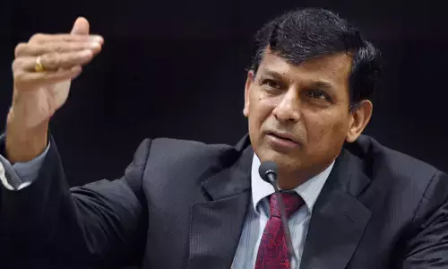 ప్రపంచంలో అగ్రగామిగా నిలిచే సత్తా భారత్‌కు ఉంది: రఘురామ్ రాజన్
