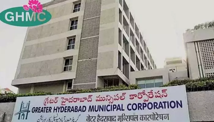 జీహెచ్ఎంసీలో రాజ్యమేలుతున్న అవినీతి, నిర్లక్ష్యం! జీహెచ్ఎంసీలో రాజ్యమేలుతున్న అవినీతి, నిర్లక్ష్యం!