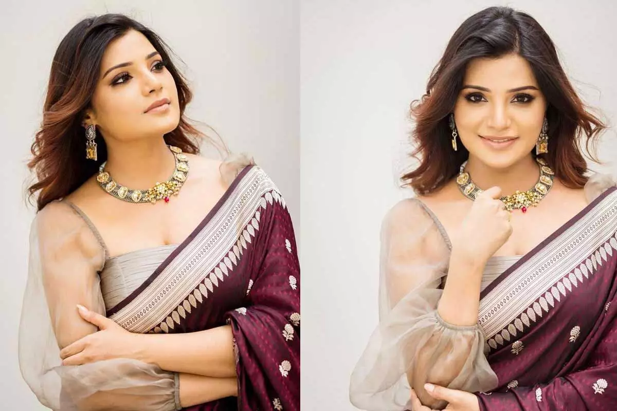 Alluring Photos Of Actress Aathmika Prove That She True Actress At Saree
