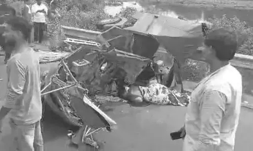 Breaking: కాకినాడ జిల్లాలో ఘోరం..ఆరుగురు మహిళలు దుర్మరణం
