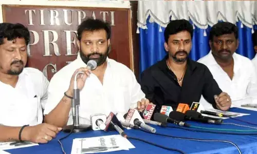 రోజా, అంబటికి ఆర్జీవీ సినిమాలే గతి: కిరణ్ రాయల్