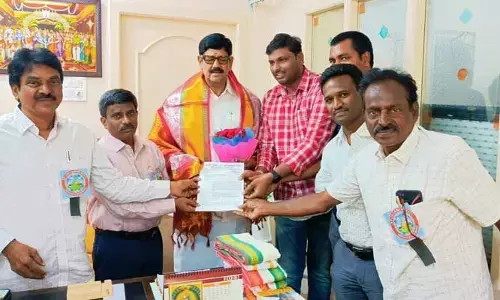 Nellore: ఆనం మద్దతు కోరిన ఏపీజేఏసీ అమరావతి టీమ్
