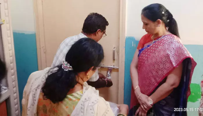 లింగ నిర్ధారణ చేస్తే.. చట్టపరమైన చర్యలు తప్పవు : డీ.ఎం.హెచ్.వో లలితా దేవి లింగ నిర్ధారణ చేస్తే.. చట్టపరమైన చర్యలు తప్పవు : డీ.ఎం.హెచ్.వో లలితా దేవి