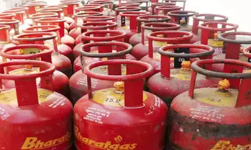 నేడు గ్యాస్ సిలిండర్ ధరలు ఎలా ఉన్నాయో తెలుసా?