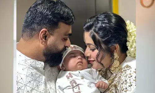 తొలిసారి కొడుకుని పరిచయం చేసిన హీరోయిన్..