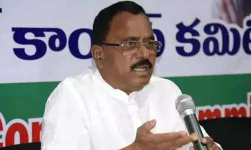 హిందువులు అంటే బీజేపీ ఒక్కటే కాదు.. బీజేపీపై మల్లురవి ఫైర్