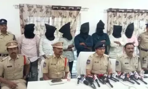 ఆర్టీసీ డ్రైవర్ పై దాడి చేసిన యువకులపై కేసు నమోదు..