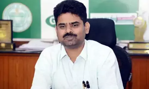 Hyd: బల్దియా కమిషనర్‌కు కోపమొచ్చింది.. ఎందుకో తెలుసా?