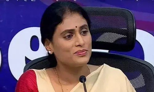 YSRTP: పార్టీ విలీనంపై షర్మిల కీలక వ్యాఖ్యలు