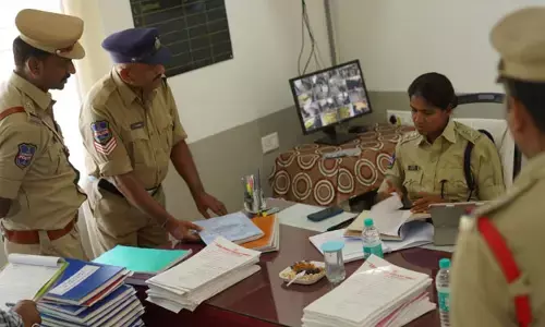 విధి నిర్వహణలో అలసత్వం ఏమాత్రం తగదు : పోలీస్ కమిషనర్ ఎన్.శ్వేత