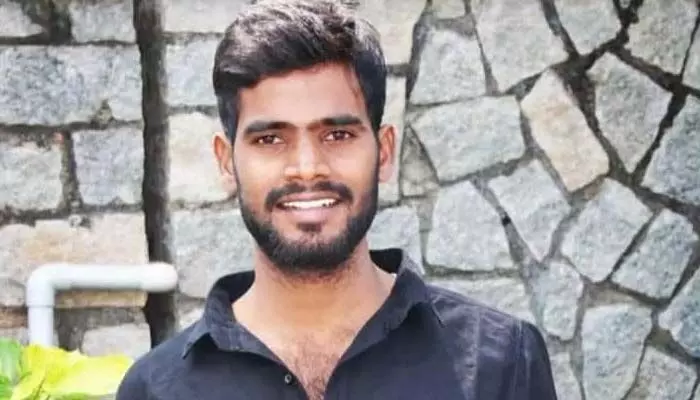 ప్రేమ విఫలమై యువకుడు ఆత్మహత్య.. ప్రేమ విఫలమై యువకుడు ఆత్మహత్య..
