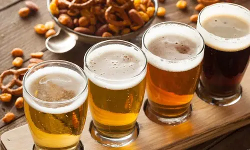 Beer: ఎర్రటి ఎండలో చల్లటి బీర్ తాగేవారు.. వీటిని అస్సలు తీసుకోకూడదు?