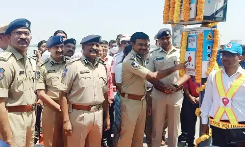 హైదరాబాద్‌లో పెలికాన్ సిగ్నల్స్.. ప్రారంభించిన సీపీ సీవీ ఆనంద్