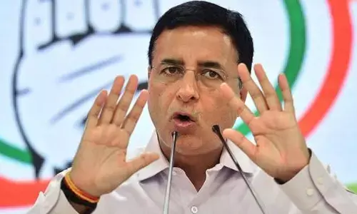 కర్నాటక సీఎం ఎవరో ఇంకా ఖన్ఫామ్ కాలే: సూర్జేవాలా కీలక వ్యాఖ్యలు