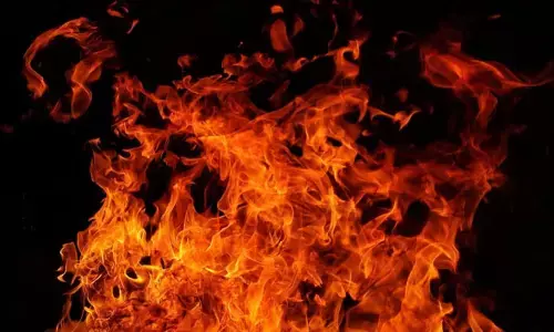మణికొండలో పేలుడు.. భయాందోళనలో స్థానికులు