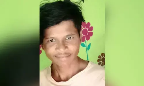 రైలు కిందపడి యువకుడి బలవన్మరణం