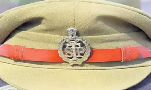 94 మంది ఇన్స్⁬పెక్టర్ల బదిలీ