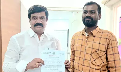 ఆపదలో ఉన్న పేదలకు అండగా మంత్రి వేముల