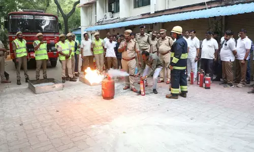 డీజీపీ ఆఫీస్​లో ఫైర్ ​మాక్​ డ్రిల్​