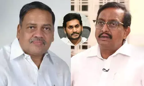 Mandali Buddhaprasad: గురువింద గింజ.. తన కింద నలుపుని గుర్తించనట్లే!