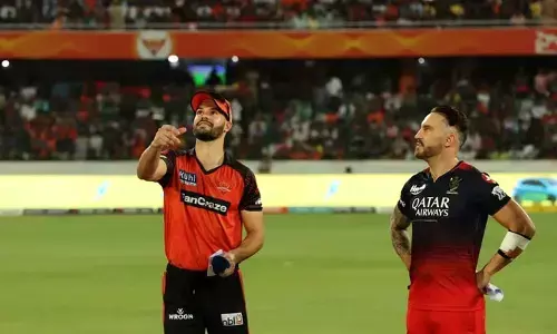 IPL 2023: టాస్ గెలిచిన రాయల్ ఛాలెంజర్స్ బెంగళూరు..
