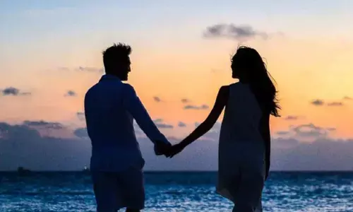 హనీమూన్‌లో అసభ్యకరంగా ప్రవర్తించిన భర్త.. ఆపై నగ్న వీడియోలతో అత్తమామలను బ్లాక్ మెయిల్