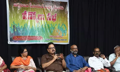 సచివాలయంలో మీడియాపై ఆంక్షలతో సర్కారుకే నష్టం