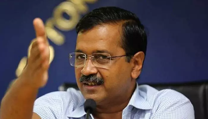 సుప్రీం తీర్పును అడ్డుకునేందుకు కేంద్రం కుట్ర : కేజ్రీవాల్ సుప్రీం తీర్పును అడ్డుకునేందుకు కేంద్రం కుట్ర : కేజ్రీవాల్