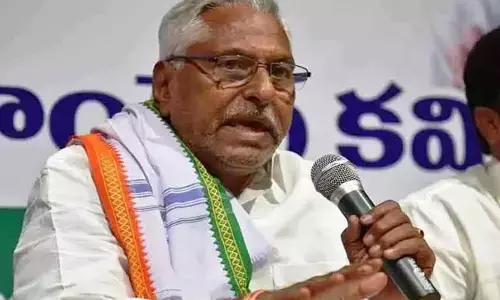 వచ్చే ఆర్నెళ్లలో అందినకాడికి దోచుకోవడమే కేసీఆర్ టార్గెట్!