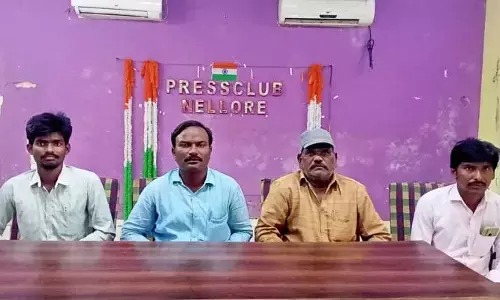 Village Revenue Assistants: మాకు పే స్కేల్ అమలు చేయాలి