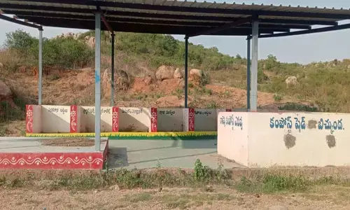 లక్షలు వెచ్చించారు.. లక్షణంగా వదిలేశారు