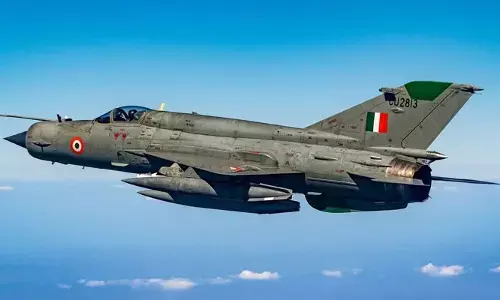 మిగ్ -21 యుద్ధ విమానాల సేవలకు బ్రేక్!