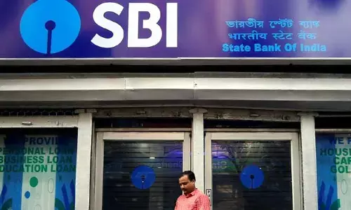 రూ.2 వేల నోట్లు మార్చుకునేవారికి SBI శుభవార్త