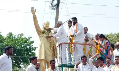 యువత ఆశలపై నీళ్లుచల్లిన సీఎం కేసీఆర్ : ఎమ్మెల్సీ జీవన్ రెడ్డి