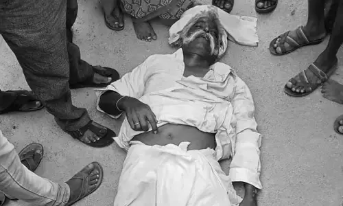 కారు, బైకు ఢీ.. ఒకరు మృతి..