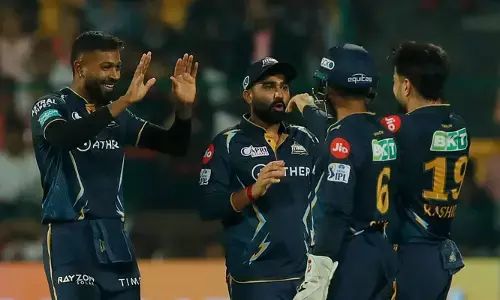 గుజరాత్ గ్రాండ్ విక్టరీ.. ఐపీఎల్ నుంచి RCB అవుట్