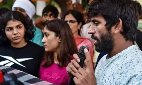 లై డిటెక్టర్ పరీక్షకు మేము సిద్ధంగా ఉన్నాము: రెజ్లర్లు