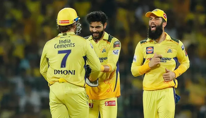 IPL 2023: తిప్పేసిన జడేజా, చహర్‌.. ఐదో వికెట్‌ డౌన్‌