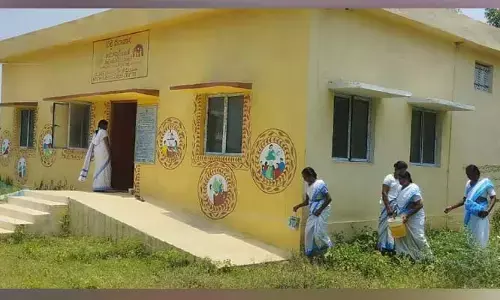 ఎర్రటి ఎండలో ఆశాల అవస్థలు..